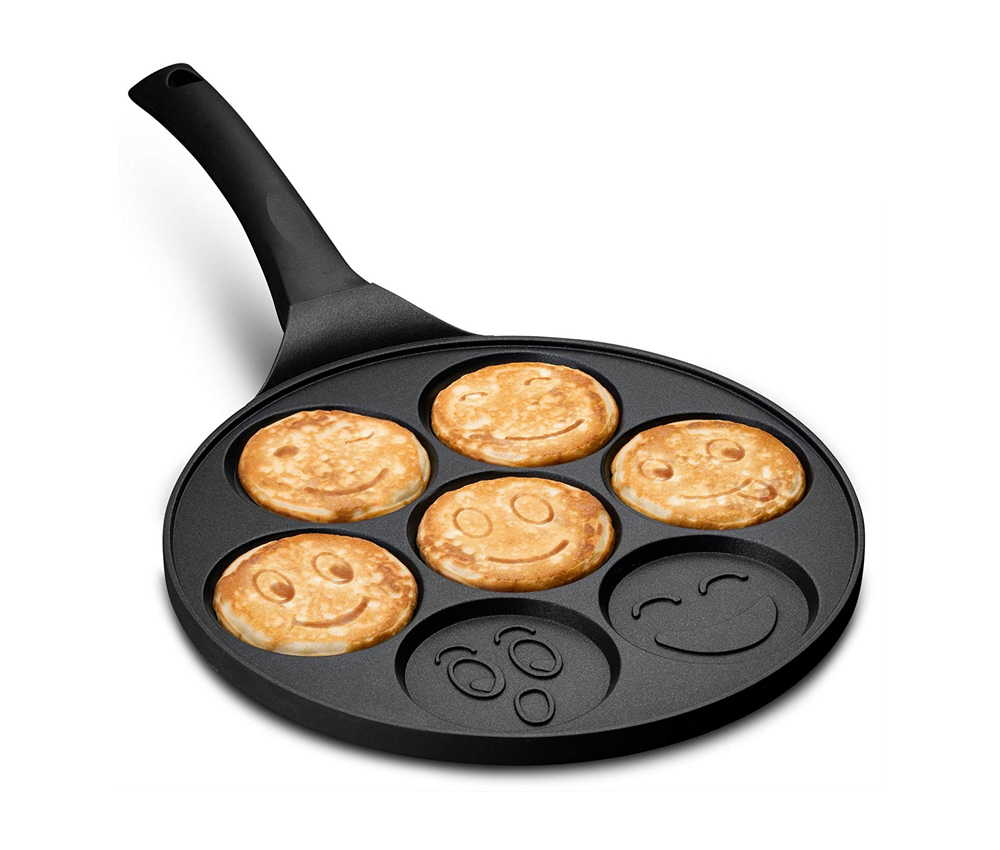 Gourmia GPA9540 Smiley Face Pancake Pan